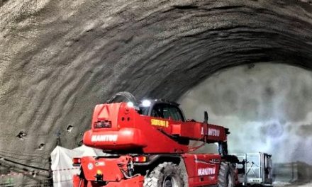 Prerazili tunel Milochov. Dokončený má byť už budúci rok