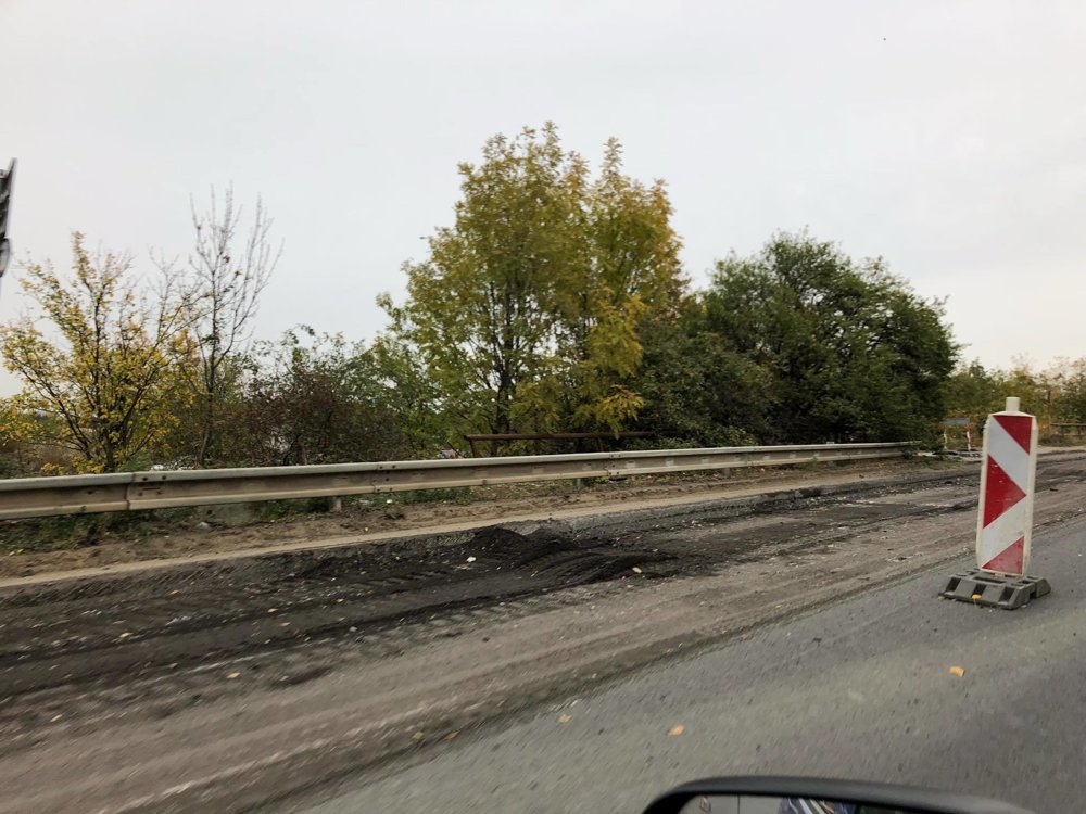 Bratislavský samosprávny kraj podal trestné oznámenie pre opravu cesty medzi Sencom a Pezinkom