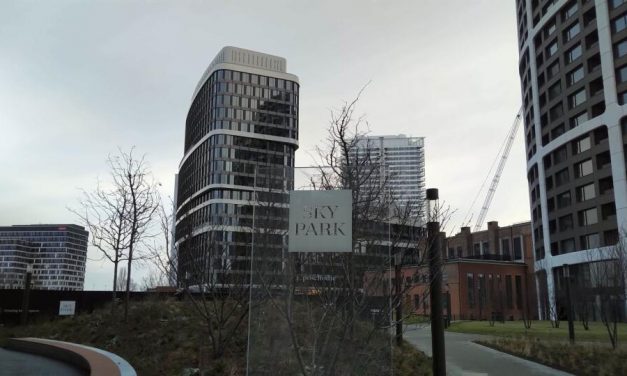 Kancelársku budovu Sky Park Offices v Bratislave skolaudovali