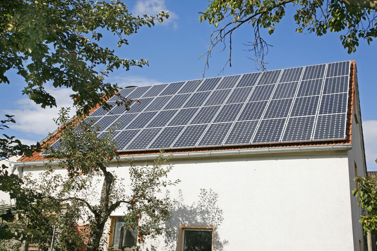 Zelená domácnostiam III podporí OZE v rodinných a bytových domoch sumou 15 miliónov eur