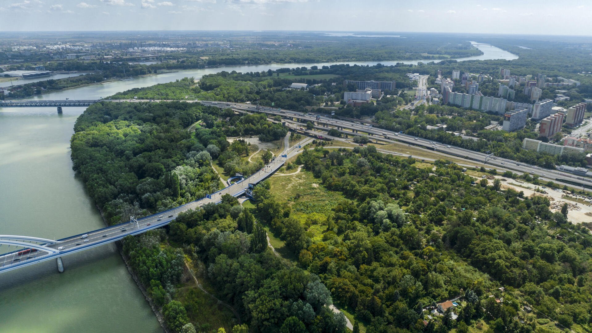 O podobe južného brehu Dunaja rozhodne architektonicko-urbanistická súťaž